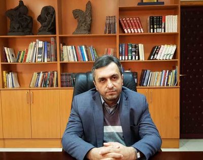   خمسه‌ نظامی در انواع هنر ایرانی به جلوه درآمده است