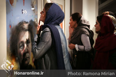 افتتاح نمایشگاه آثار مهرداد ختایی در گالری ماه