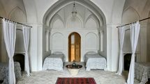 «شب‌های پارسی»؛ نخستین کتاب جهان درباره هتل‌های ایران | روایت جهانگرد ۴۶ ساله سوئیسی از خانه‌های تاریخی تا واحه‌های خلوت