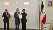 سیاوش جنیدی شاعر قرقیزستانی تجلیل شد