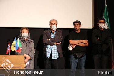جایزه بین المللی عکس پنج و بزرگداشت عباس کیارستمی در موزه سینما