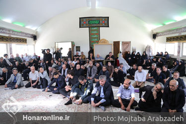 سومین روز از مراسم عزاداری اباعبدالله الحسین (ع) در معاونت هنری وزارت ارشاد