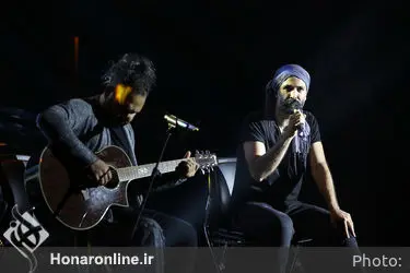 کنسرت گروه "دنگ شو" در تالار وحدت