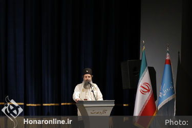 نشان نوروز رونمایی شد | بزرگداشت جهانی نظامی گنجوی در سال ۱۴۰۰