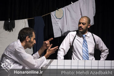 نمایش "56، غسالخانه طهران" در تماشاخه دیوار چهارم