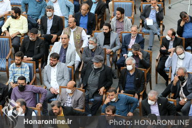 نشست صمیمی رئیس جمهور با هنرمندان و فعالان عرصه فرهنگ و هنر