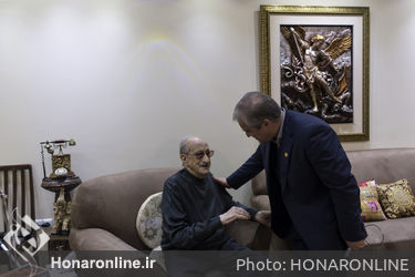 عیادت و تجلیل از استاد موسیقی عبدالوهاب شهیدی