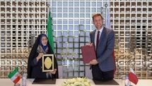 Iran national library CEO visits Qatar