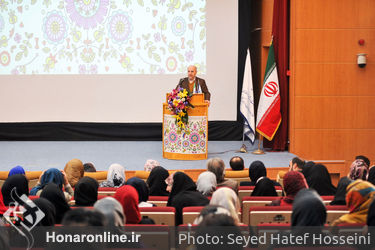 افتتاحیه نخستین جشنواره ملی طراحی لباس و طراحی پارچه کودک و نوجوان