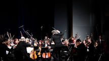 Tehran Symphony Orchestra dedicates performance to Team Melli