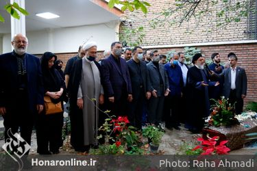 مراسم بدرقه پیکر هوشنگ ابتهاج «سایه»از خانه ارغوان 