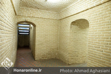 بازدید خبرنگاران از خانه ملک