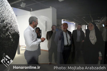 بازدید اعضای شورای شهر از نمایشگاه دوسالانه مجسمه سازی تهران در موزه هنرهای معاصر