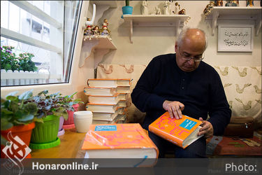 کتاب‌گردی هنرمندان و فرهنگیان در نشر مرکز2