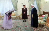 نگاهی به 