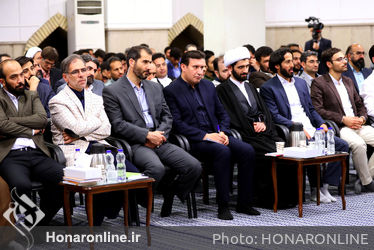 دیدار جمعی از شاعران و اهالی فرهنگ و ادب با رهبر معظم انقلاب