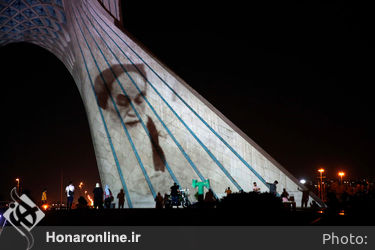 تصویرنگاری ارتحال امام خمینی(ره) در برج آزادی