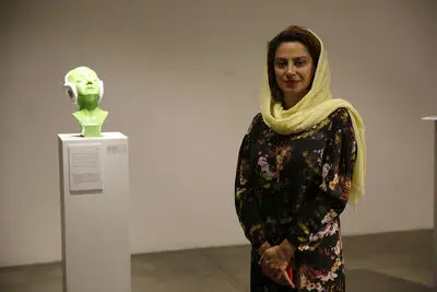 سرزمین وسیع منِ درون / روایت مریم رحیمی از نمایشگاه "هایپر ایگو" در گالری شیرین 