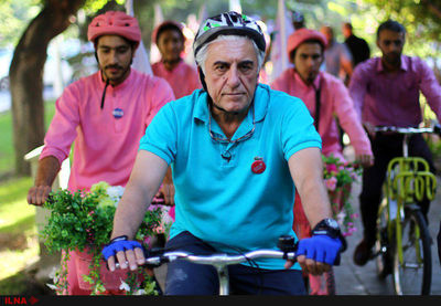 Social reform must start with ourselves: actor Reza Kianian 
