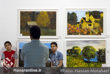 نمایشگاه آثار نقاشی هنرمندان کم توان ذهنی در  گالری اصلی فرهنگسرای نیاوران
