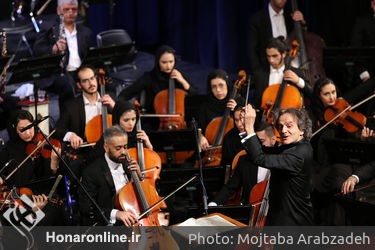 اجرای ارکستر سمفونیک تهران در جشنواره موسیقی فجر
