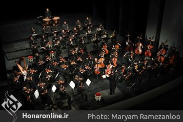 کنسرت ارکستر سمفونیک تهران به رهبری نصیر حیدریان در تالار وحدت/2
