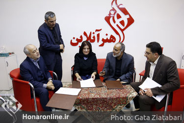 امضای تفاهم‌نامه همکاری میان "هنرآنلاین" و خبرگزاری "آپا" از آذربایجانی