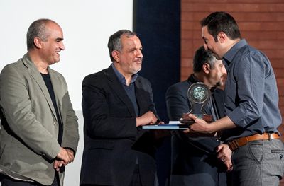 مسجدجامعی: ˝بازار تهران˝ برای عکاسان اندرونی محسوب می‌شد / از جاسم غضبان‌پور  و کاوه فرزانه تجلیل شد