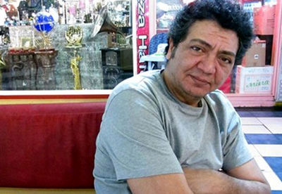 از فرزانه تا سامان در نمایش ˝همتون منو می‌شناسین˝ / اتوبیوگرافی ارسطو روی صحنه تماشاخانه فانوس