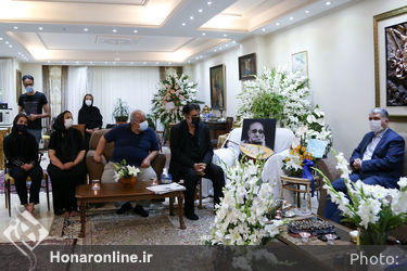 دیدار سیدعباس صالحی با خانواده مرحوم استاد پیشکسوت موسیقی  عبدالوهاب شهیدی
