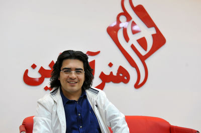 سامان احتشامی: هشت آلبوم جدید تولید کرده‌ام / با درآمد موسیقی عینک هم نمی‌توانم بخرم
