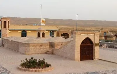 ابلاغ ضوابط حفاظتی و معماری 9 اثر به استاندار قم