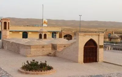 ابلاغ ضوابط حفاظتی و معماری 9 اثر به استاندار قم
