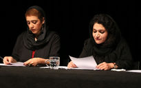 نمایشنامه خوانی 
