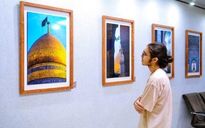 گزارش تصویری نمایشگاه گروهی عکس «حرم آنجاست»