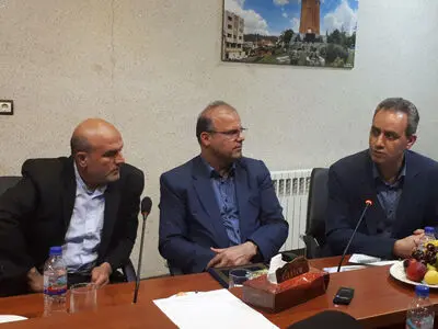 شهردار لاهیجان دبیر نهمین جشنواره شهروند لاهیجان شد / گزارش جلسه شورای سیاستگذاری نهمین جشنواره تئاتر شهروند
