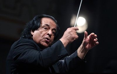 Iranian maestro Ali Rahbari to conduct Istanbul orchestra in Turkey Republic Day concert 