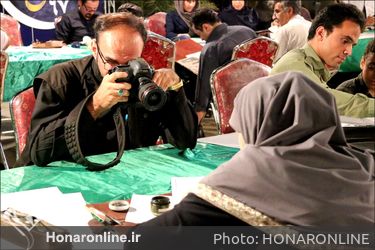 آیین کتابت فرازهایی از قرآن توسط خوشنویسان شیرازی در "مشق شب قدر"