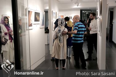 نمایشگاه گروهی عکاسی "آوای نگاه" در گالری آوای هنر