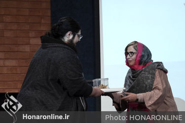 تجلیل از برگزیدگان سومین جایزه هنری ویستا در خانه هنرمندان