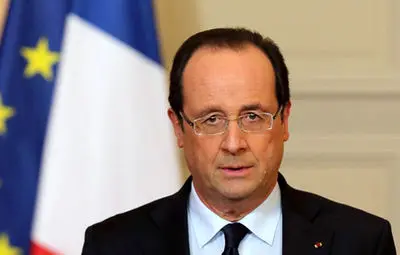 رئیس جمهور فرانسه درگذشت کیارستمی را تسلیت گفت