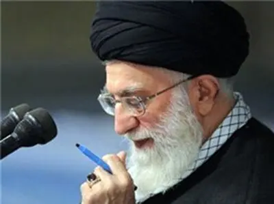 رهبر معظم انقلاب در پیامی به وزیر ارشاد درگذشت والده مکرمه ایشان را تسلیت گفتند