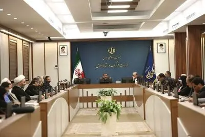 وزیر فرهنگ: سکوهای دائمی جدید عرضه لباس تا اردیبهشت راه‌اندازی می‌شود