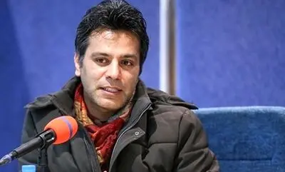 مجتبی جدی از نمایش «چشم‌های بسته از خواب» می‌گوید | داستان فروپاشی یک خانواده