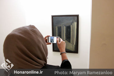 نمایشگاه نقاشی اکرم محمودی در گالری این‌جا