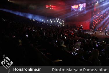 کنسرت گروه سون در دومین شب جشنواره موسیقی فجر - برج میلاد