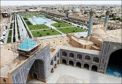 نقش جهان اصفهان در فهرست یونسکو باقی می‌ماند؟