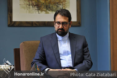 دیدار معاون امور هنری وزارت فرهنگ و ارشاد با مدیر شهرک بین‌المللی هنرهای پاریس - سید محمد مجتبی حسینی - سید مجتبی حسینی