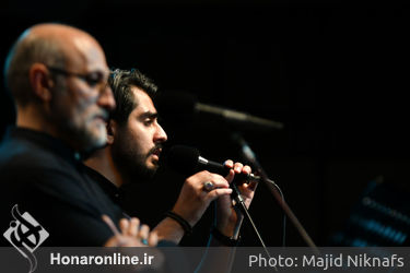 کنسرت روایت وداع با آهنگسازی و خوانندگی حسام آرین و روایتگری و دکلمه امیرمحمد صمصامی در دهه سوم محرم در تالار سوره حوزه هنری