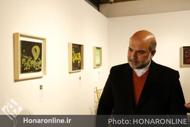 مجید پوراحمدی، مدیرعامل صندوق اعتباری هنر در مراسم رونمایی ویژند(قاب هنر) و افتتاحیه نمایشگاه گروهی آثار تعدادی ازهنرمندان تجسمی